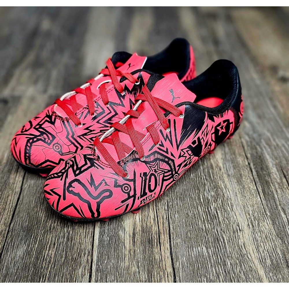 Puma Ultra Play CP10 FG/AG Soccer Cleats Red Black Pulisic 107500-01 Kids US 2